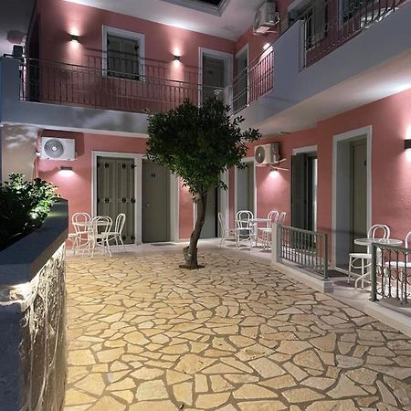 Anax Apartments Парга Екстериор снимка