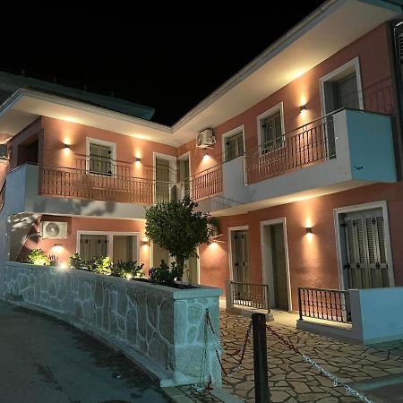 Anax Apartments Парга Екстериор снимка