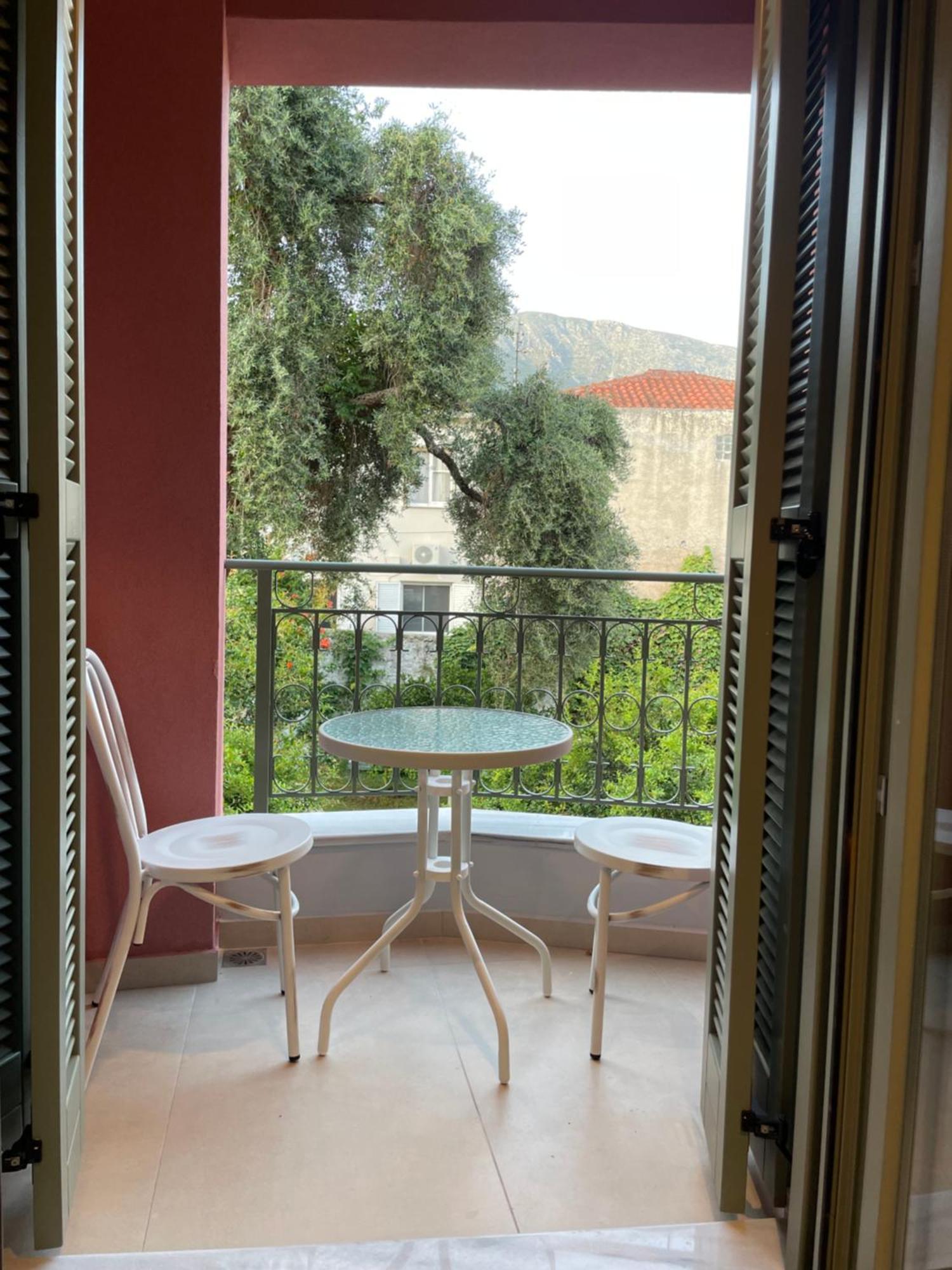 Anax Apartments Парга Екстериор снимка
